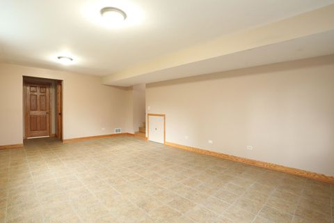 Tiny photo for 336 N Dalewood Avenue, Wood Dale, IL 60191 (MLS # 12494006)