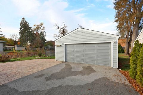 Tiny photo for 336 N Dalewood Avenue, Wood Dale, IL 60191 (MLS # 12494006)