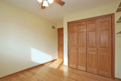 Tiny photo for 336 N Dalewood Avenue, Wood Dale, IL 60191 (MLS # 12494006)