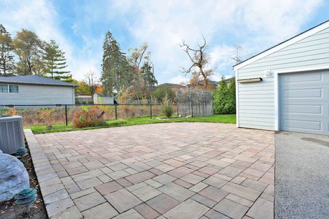 Tiny photo for 336 N Dalewood Avenue, Wood Dale, IL 60191 (MLS # 12494006)