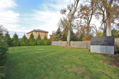 Tiny photo for 336 N Dalewood Avenue, Wood Dale, IL 60191 (MLS # 12494006)