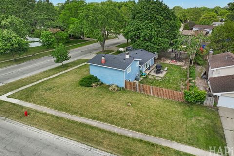 Tiny photo for 201 Berkshire Drive, Crystal Lake, IL 60014 (MLS # 12619672)