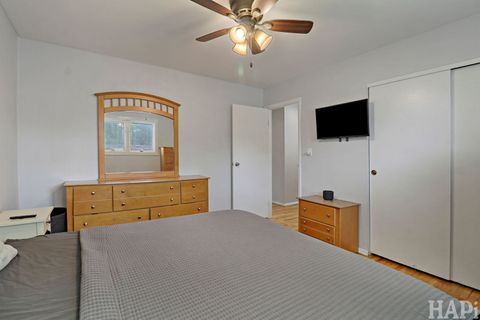 Tiny photo for 201 Berkshire Drive, Crystal Lake, IL 60014 (MLS # 12619672)