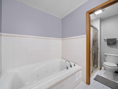 Tiny photo for 340 W Ivy Lane #1B, Arlington Heights, IL 60004 (MLS # 12501192)