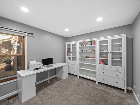 Tiny photo for 340 W Ivy Lane #1B, Arlington Heights, IL 60004 (MLS # 12501192)