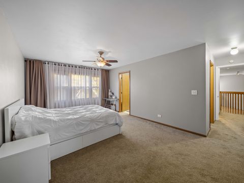 Tiny photo for 340 W Ivy Lane #1B, Arlington Heights, IL 60004 (MLS # 12501192)