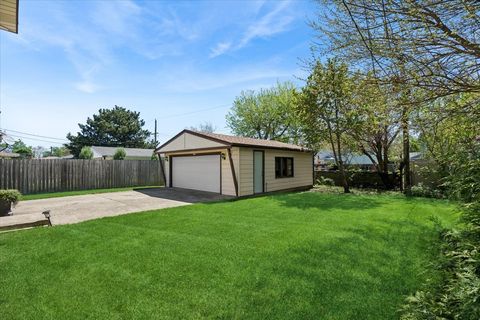 Tiny photo for 10665 Preston Street, Westchester, IL 60154 (MLS # 12642536)