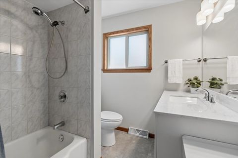 Tiny photo for 10665 Preston Street, Westchester, IL 60154 (MLS # 12642536)