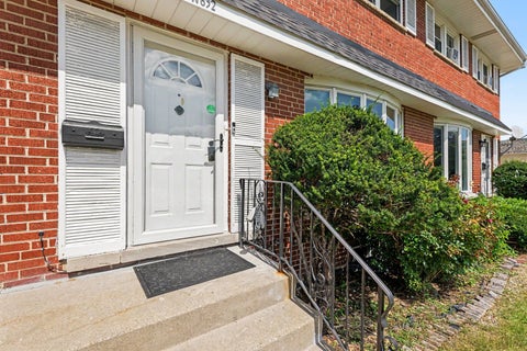 Tiny photo for 15W632 Virginia Lane, Elmhurst, IL 60126 (MLS # 12795923)