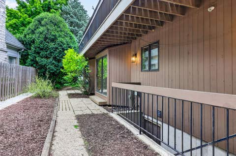 Tiny photo for 5337 Brookbank Road, Downers Grove, IL 60515 (MLS # 12725067)