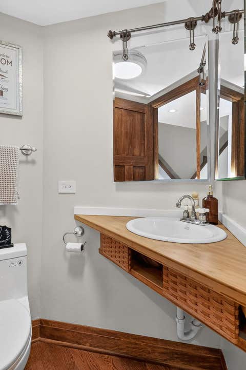 Tiny photo for 5337 Brookbank Road, Downers Grove, IL 60515 (MLS # 12725067)