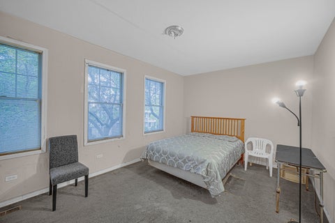Tiny photo for 4635 S Greenwood Avenue, Chicago, IL 60653 (MLS # 12631435)