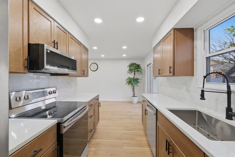 Tiny photo for 312 Homestead Drive, Bolingbrook, IL 60440 (MLS # 12626123)