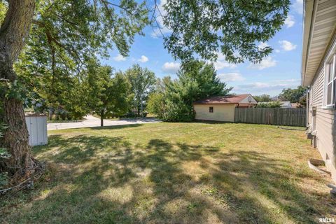 Tiny photo for 1729 WELSHIRE Drive, Davenport, IA 52806 (MLS # QC4263334)