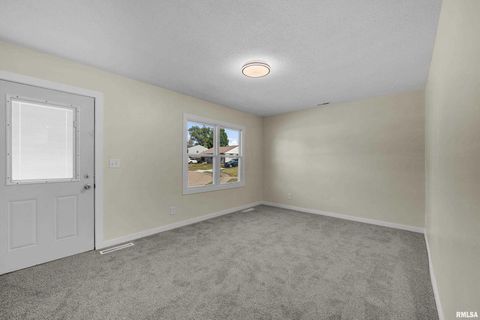 Tiny photo for 1729 WELSHIRE Drive, Davenport, IA 52806 (MLS # QC4263334)