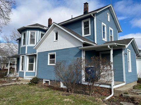 Tiny photo for 100 N Jackson Street, Flanagan, IL 61740 (MLS # 12603079)