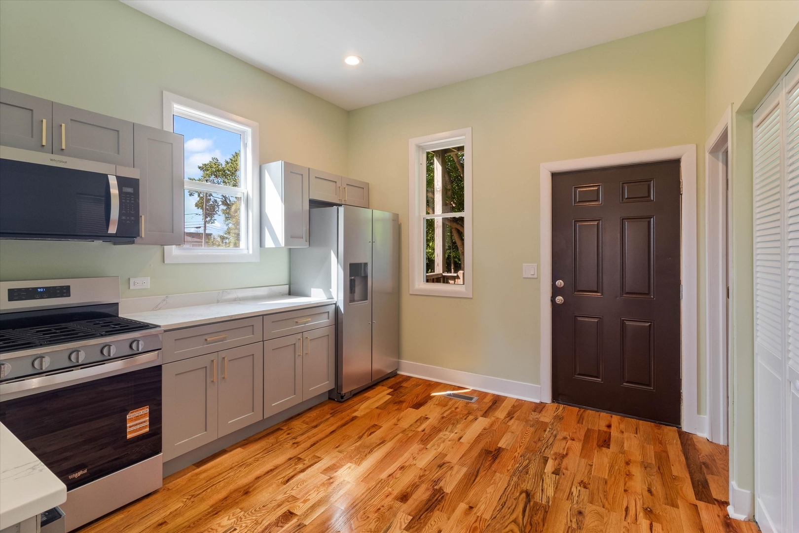 5032 S Princeton Avenue