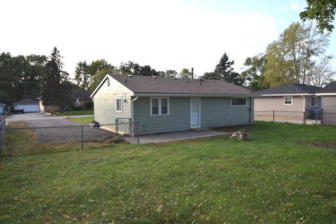 Tiny photo for 2408 Driftwood Drive, Holiday Hills, IL 60051 (MLS # 12784257)