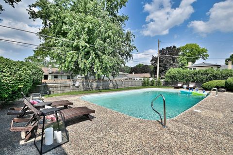 Tiny photo for 143 E Jackson Street, Elmhurst, IL 60126 (MLS # 12440814)
