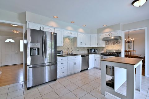 Tiny photo for 143 E Jackson Street, Elmhurst, IL 60126 (MLS # 12440814)
