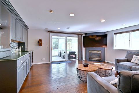 Tiny photo for 143 E Jackson Street, Elmhurst, IL 60126 (MLS # 12440814)
