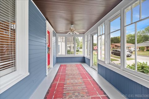 Tiny photo for 524 Walnut Street, Batavia, IL 60510 (MLS # 12474278)