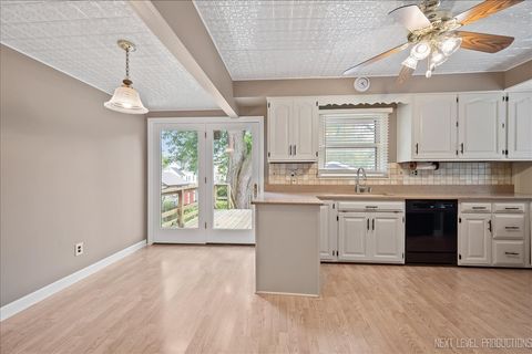 Tiny photo for 524 Walnut Street, Batavia, IL 60510 (MLS # 12474278)