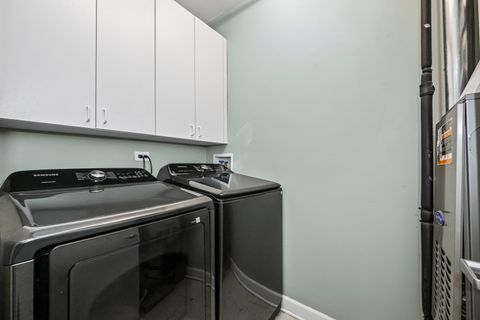 Tiny photo for 363 W Superior Street #A, Chicago, IL 60654 (MLS # 12511361)