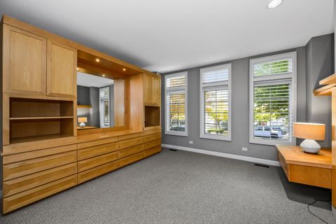 Tiny photo for 363 W Superior Street #A, Chicago, IL 60654 (MLS # 12511361)