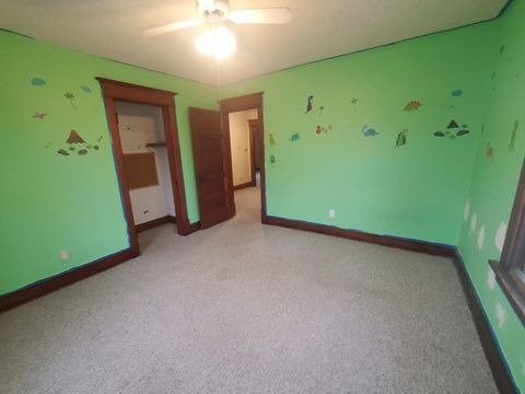 Tiny photo for 616 Argyle Court, Clinton, IA 52732 (MLS # 12555230)