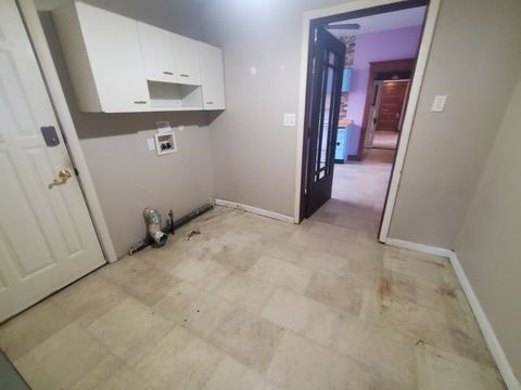 Tiny photo for 616 Argyle Court, Clinton, IA 52732 (MLS # 12555230)