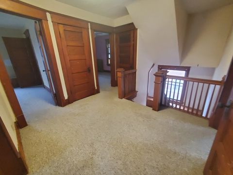 Tiny photo for 616 Argyle Court, Clinton, IA 52732 (MLS # 12555230)