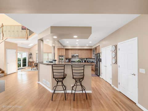 Tiny photo for 537 N Sycamore Lane, North Aurora, IL 60542 (MLS # 12716995)