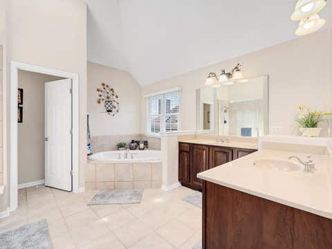 Tiny photo for 537 N Sycamore Lane, North Aurora, IL 60542 (MLS # 12716995)