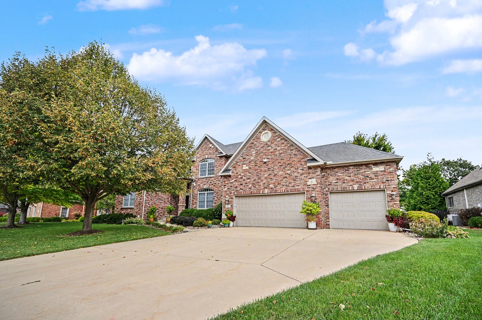 18 Stonebrook Court