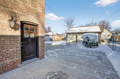 Tiny photo for 5321 S Nordica Avenue, Chicago, IL 60638 (MLS # 12559736)
