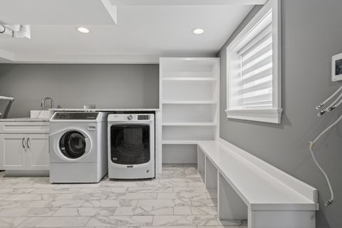 Tiny photo for 5321 S Nordica Avenue, Chicago, IL 60638 (MLS # 12559736)