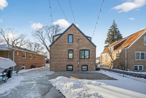 Tiny photo for 5321 S Nordica Avenue, Chicago, IL 60638 (MLS # 12559736)