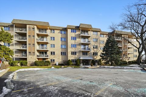 Photo of 1436 E Thacker Street #309, Des Plaines, IL 60016 (MLS # 12535179)