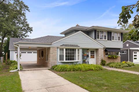 Photo of 17560 Hillside Avenue, Homewood, IL 60430 (MLS # 12731157)