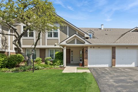 Photo of 240 Southwick Court #240, Vernon Hills, IL 60061 (MLS # 12649209)