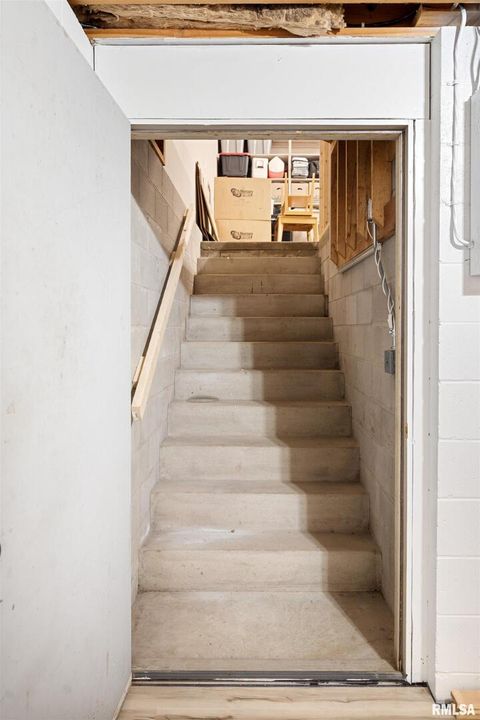 Tiny photo for 12 TIMBER Lane, Geneseo, IL 61254 (MLS # QC4269146)