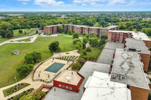 Tiny photo for 200 Park Avenue #428, Calumet City, IL 60409 (MLS # 12493570)