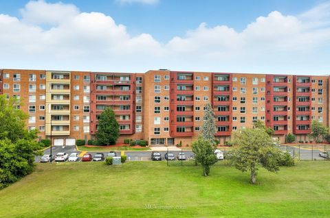 Tiny photo for 200 Park Avenue #428, Calumet City, IL 60409 (MLS # 12493570)