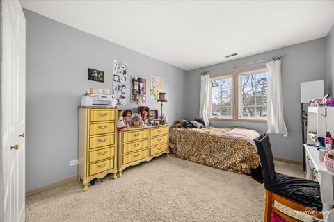 Tiny photo for 469 S Jefferson Street #469, Batavia, IL 60510 (MLS # 12593106)