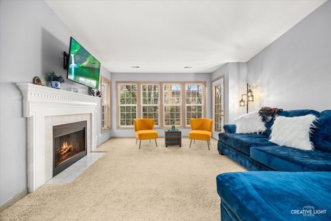 Tiny photo for 469 S Jefferson Street #469, Batavia, IL 60510 (MLS # 12593106)