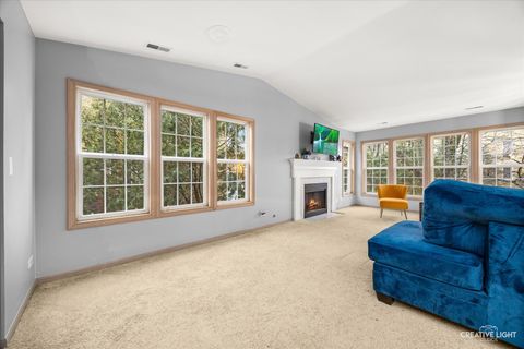 Tiny photo for 469 S Jefferson Street #469, Batavia, IL 60510 (MLS # 12593106)