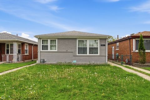 Photo of 2837 E 127th Street, Chicago, IL 60633 (MLS # 12631055)