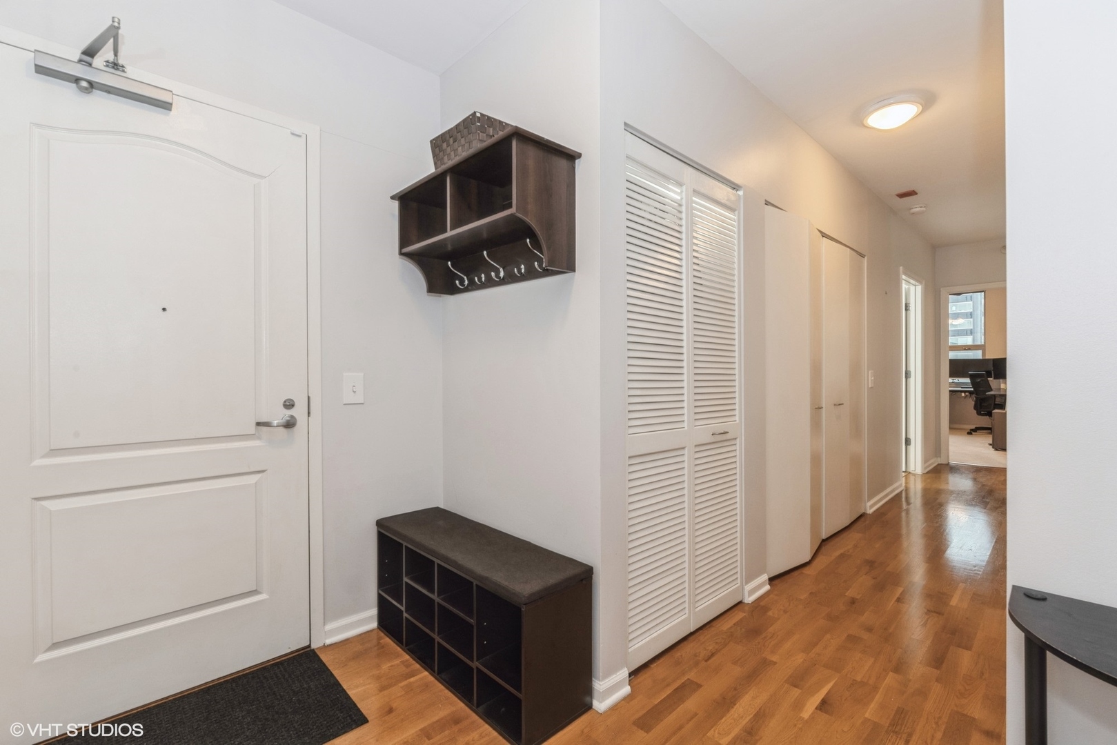 125 S Jefferson Street 2107