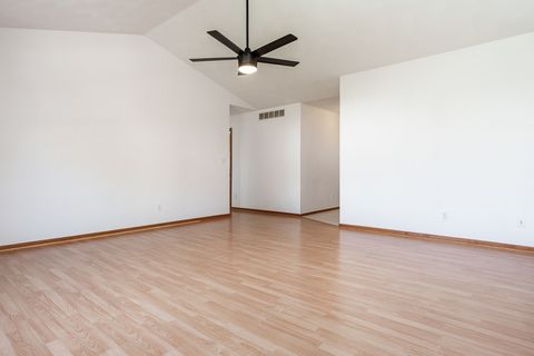 Tiny photo for 3056 HAMLIN Drive, Machesney Park, IL 61115 (MLS # 12473041)